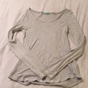 5/$15 Light gray long sleeve
